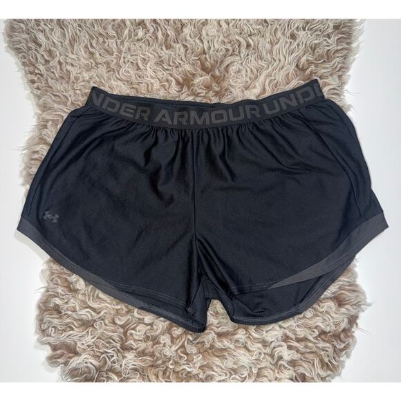 Under armour women’s black athletic shorts - Picture 3 of 11